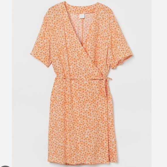 🌿 H&M floral wrap dress (2/18$) - Picture 1 of 4